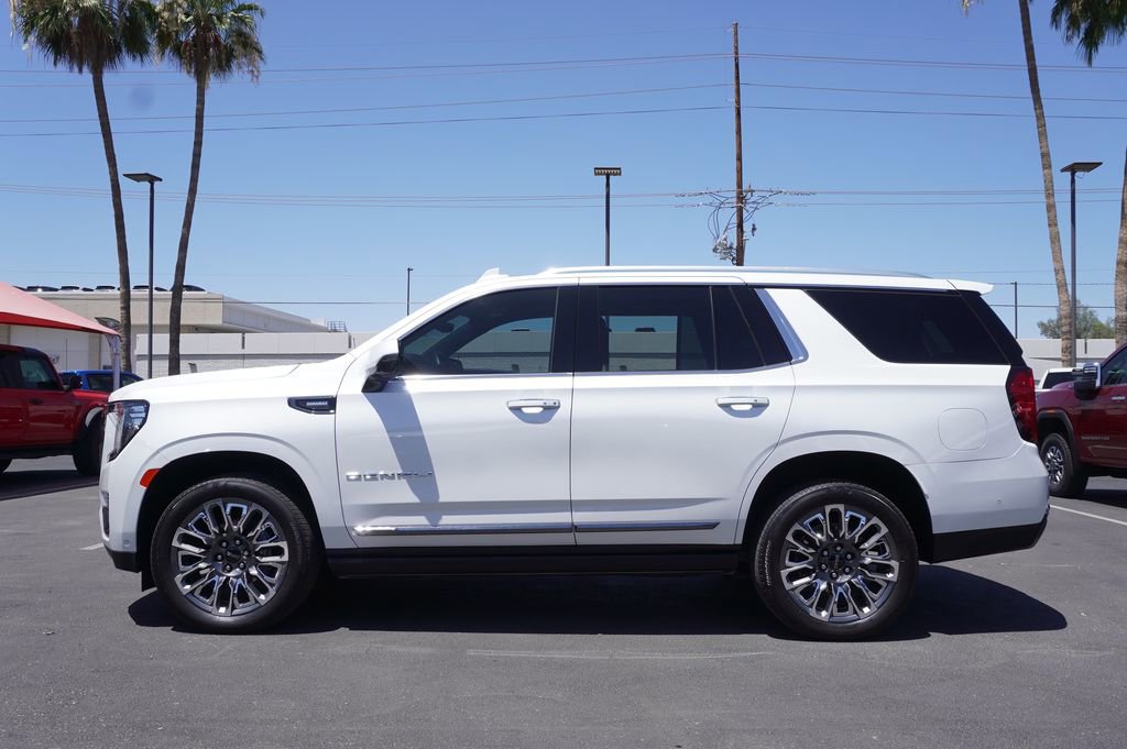 Used 2023 GMC Yukon Denali Ultimate AWD/4WD image 2