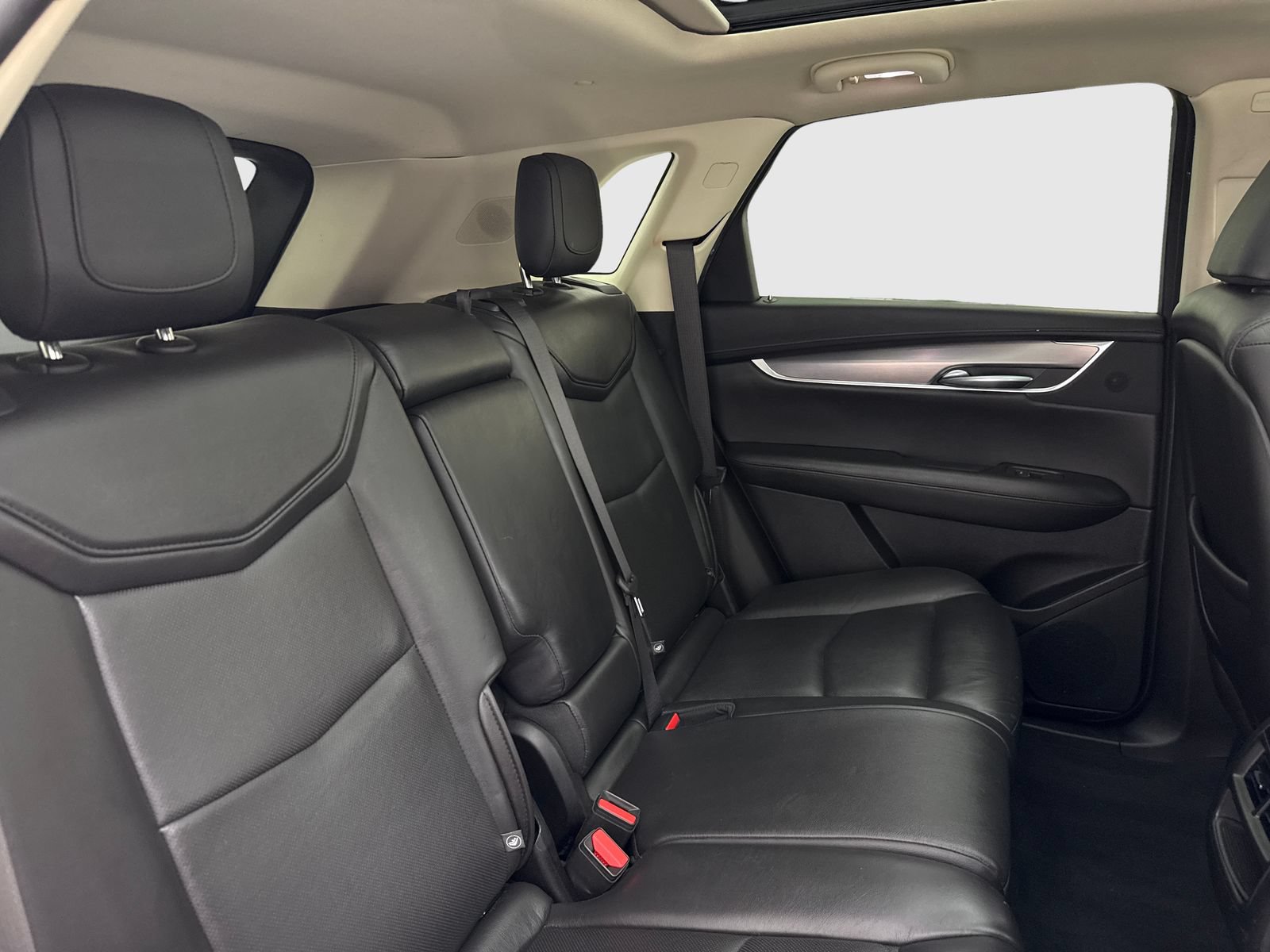 Used 2019 Cadillac XT5 Premium Luxury AWD/4WD image 43