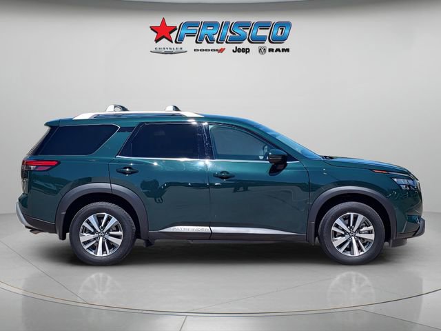 Used 2025 Nissan Pathfinder SL image 8