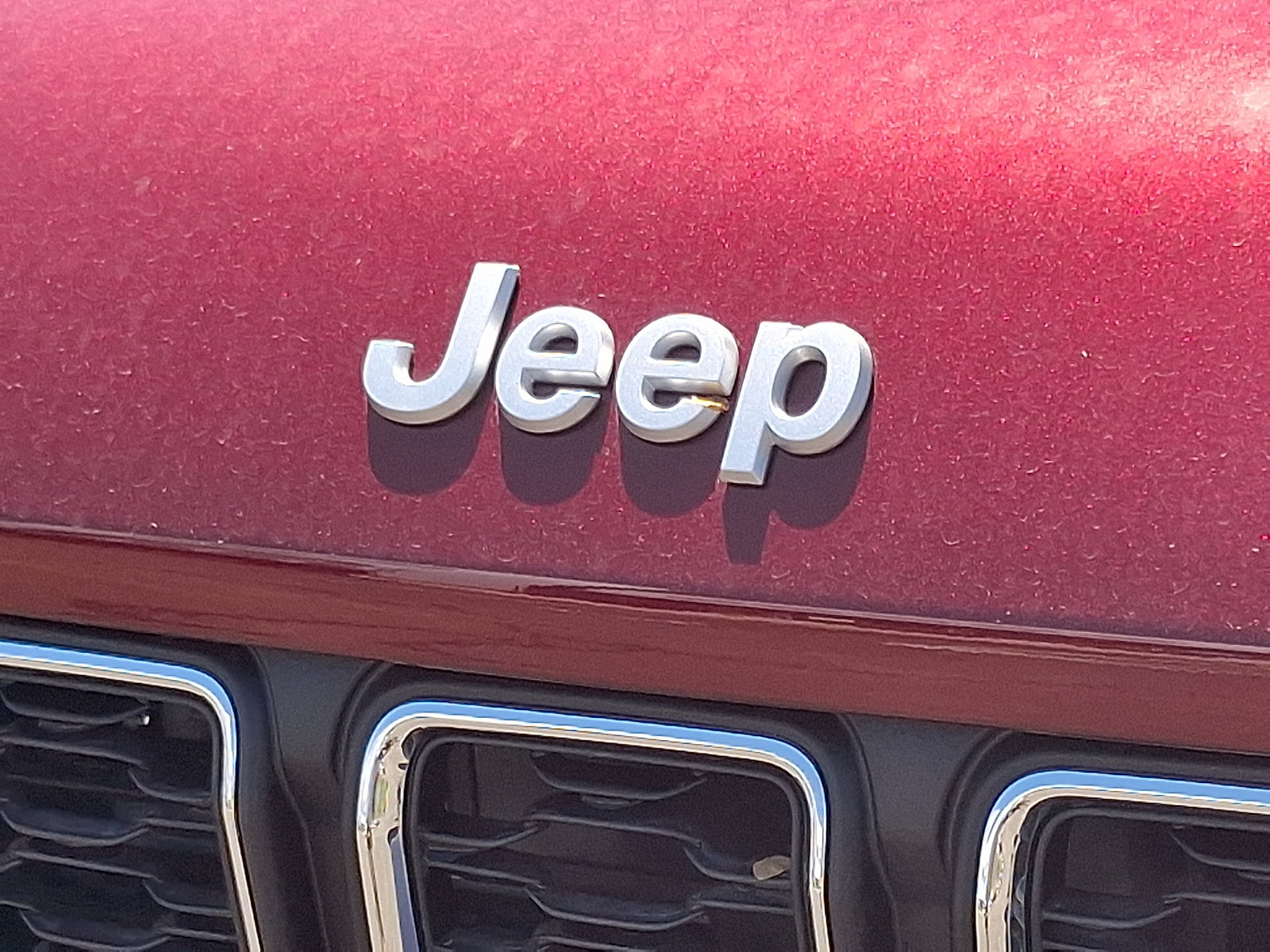 New 2025 Jeep Grand Cherokee Laredo X w/ Luxury Tech Group I image 17