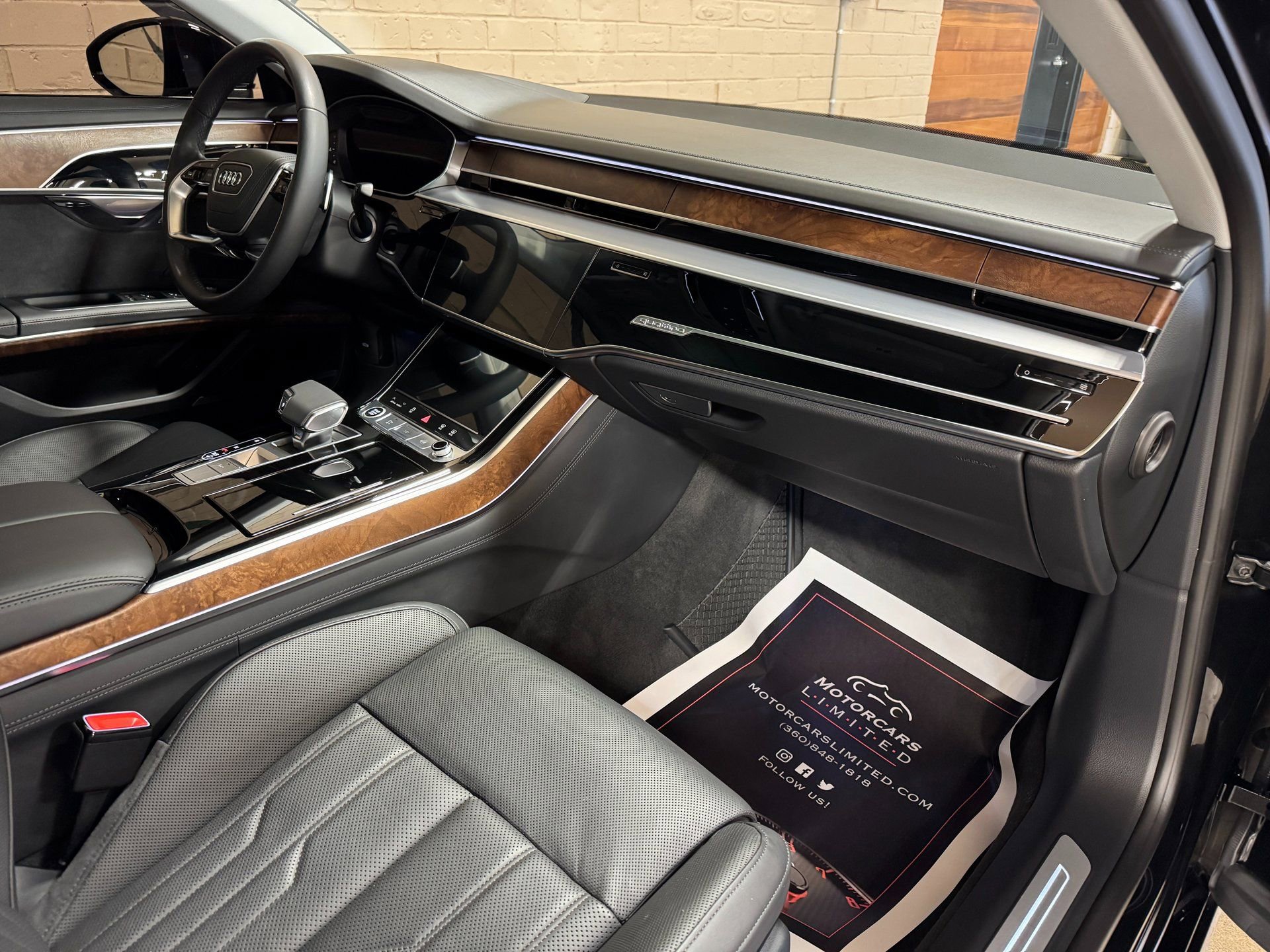 Used 2023 Audi A8 L 3.0T w/ Luxury Package image 56