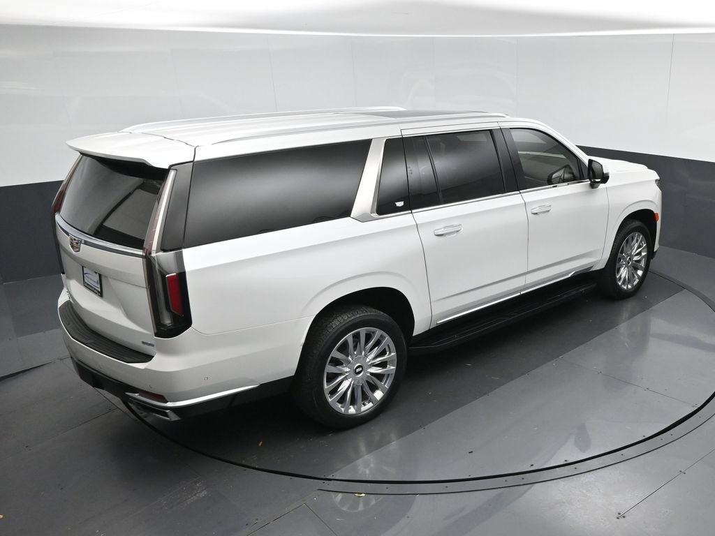 Used 2024 Cadillac Escalade ESV Premium Luxury w/ LPO, Floor Liner Package AWD/4WD image 90