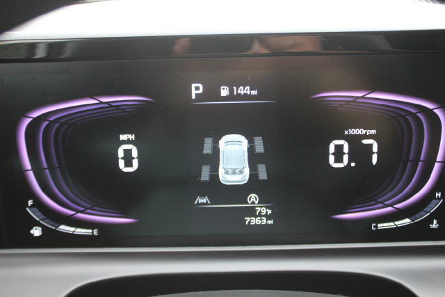 Used 2025 Kia Seltos LX AWD/4WD image 16