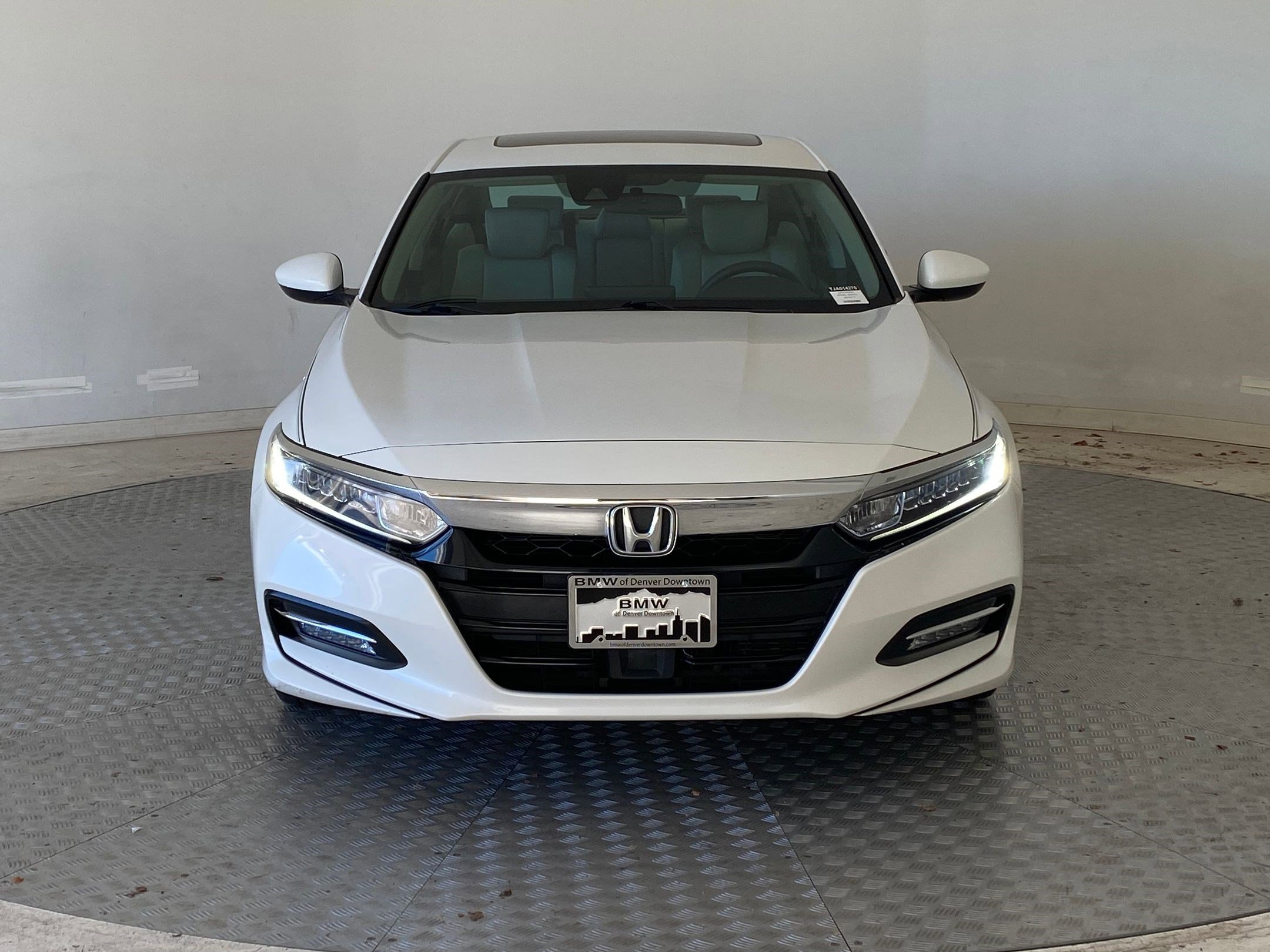Used 2018 Honda Accord EX image 5