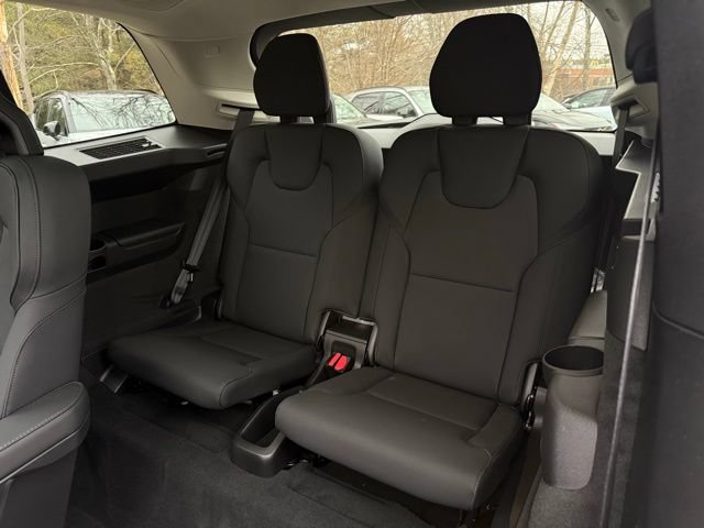 New 2026 Volvo XC90 B6 Plus w/ Protection Package Premier AWD/4WD image 30