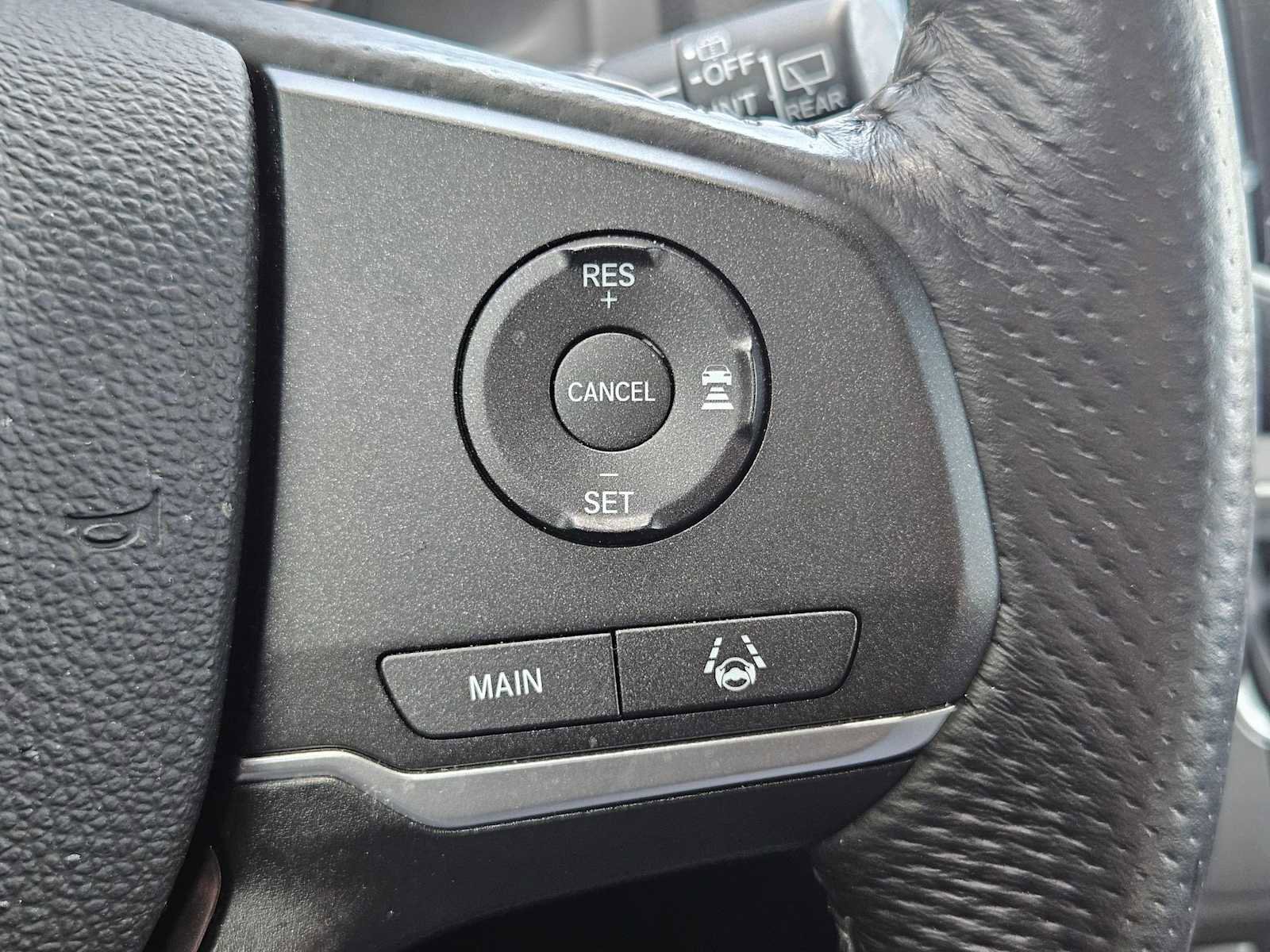 Used 2024 Honda Passport EX-L image 17