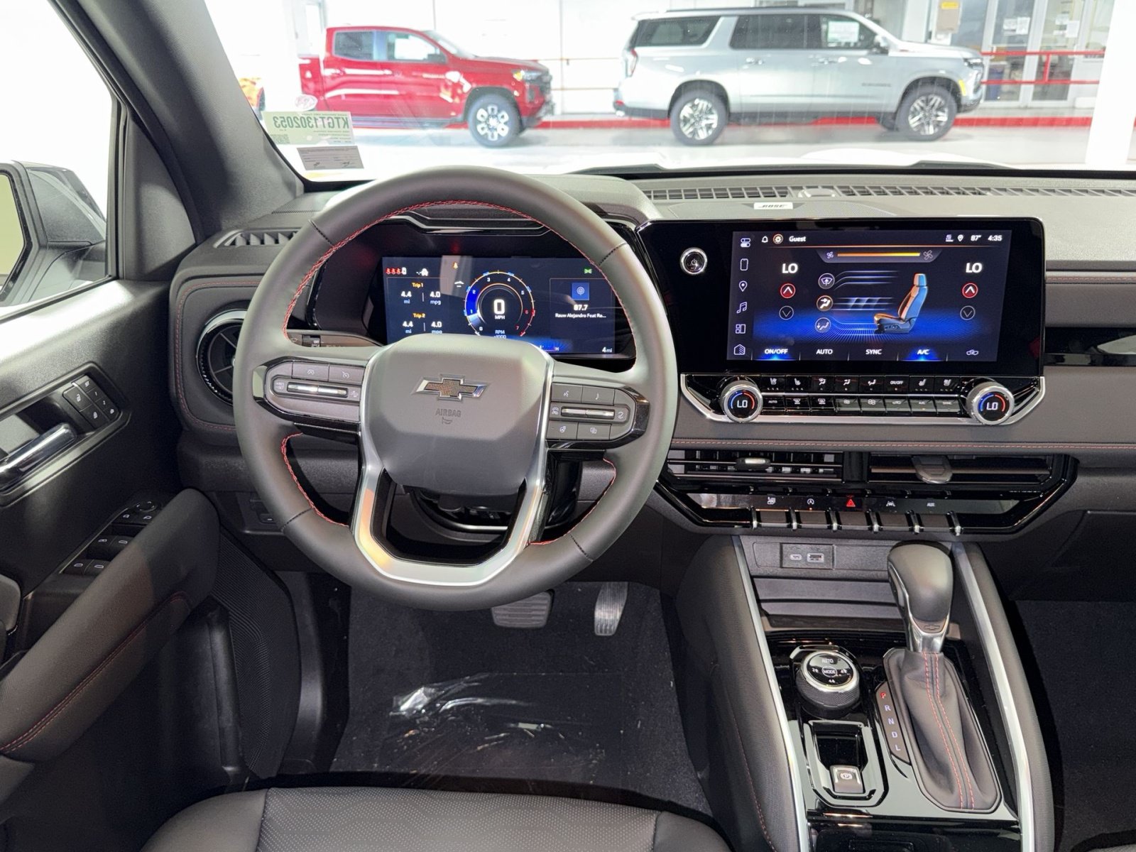 New 2026 Chevrolet Colorado Z71 w/ Technology Package AWD/4WD image 16