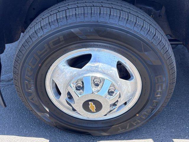 Used 2016 Chevrolet Silverado 3500 High Country w/ Duramax Plus Package AWD/4WD image 10
