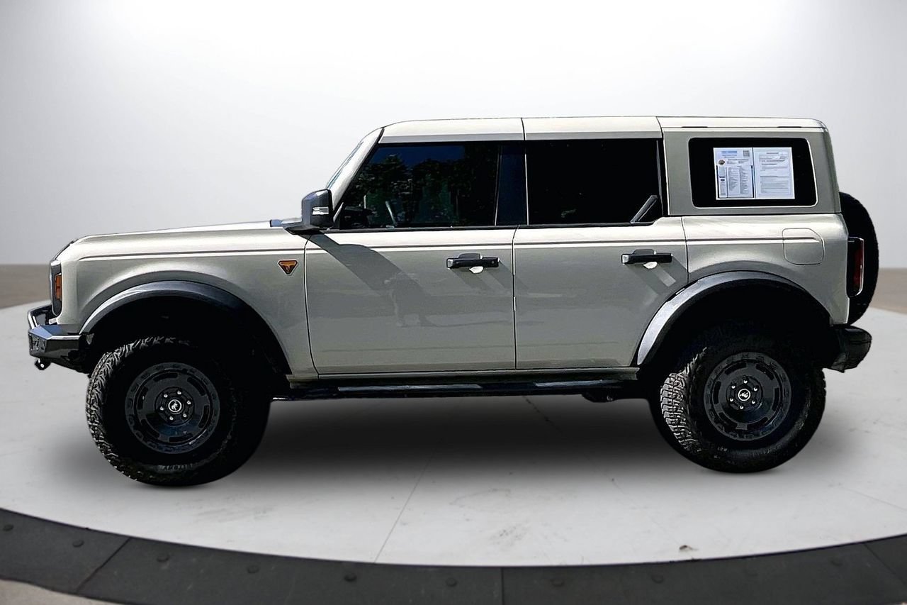 Used 2025 Ford Bronco Badlands AWD/4WD image 5