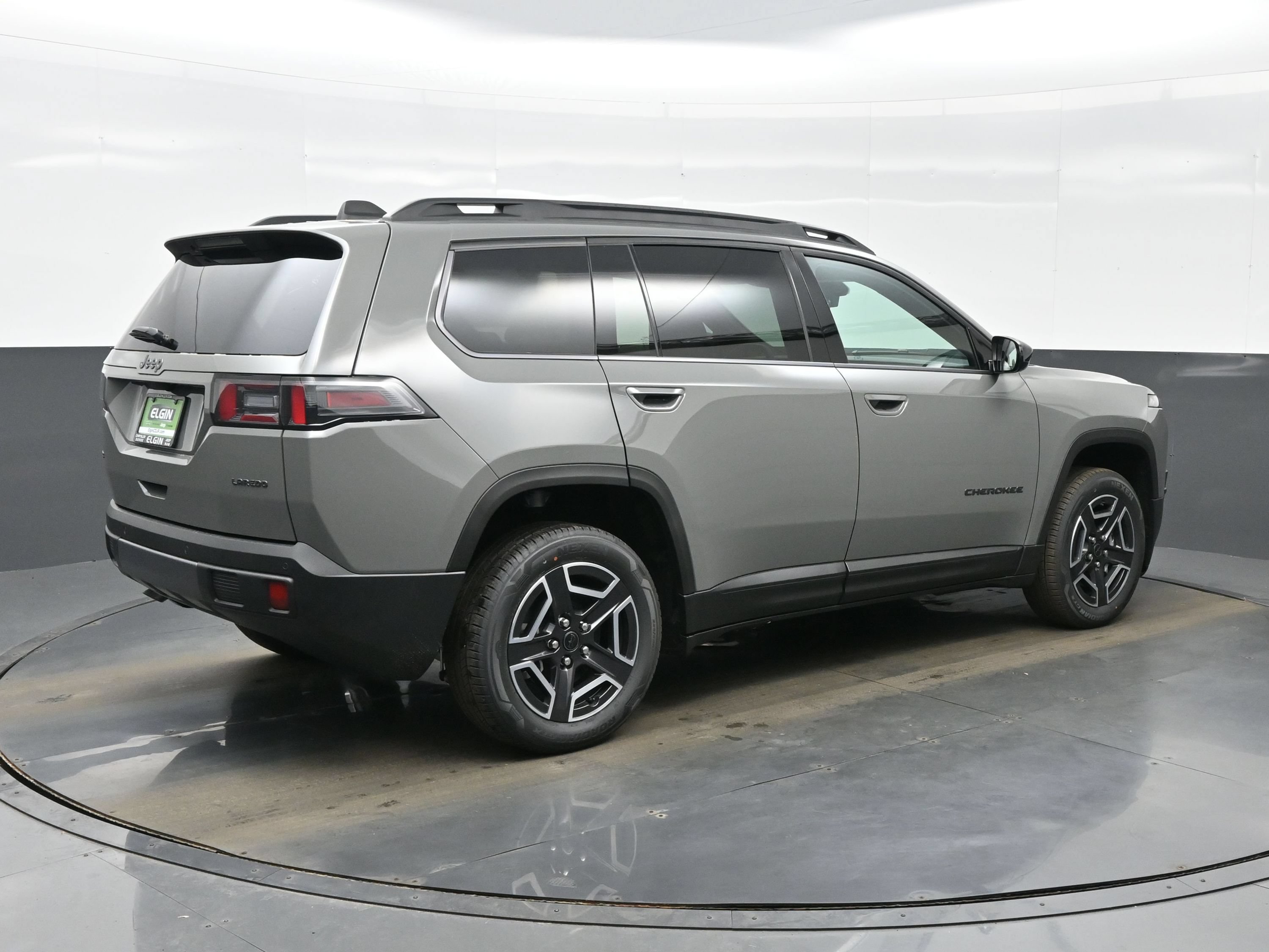 New 2026 Jeep Cherokee Laredo AWD/4WD image 8