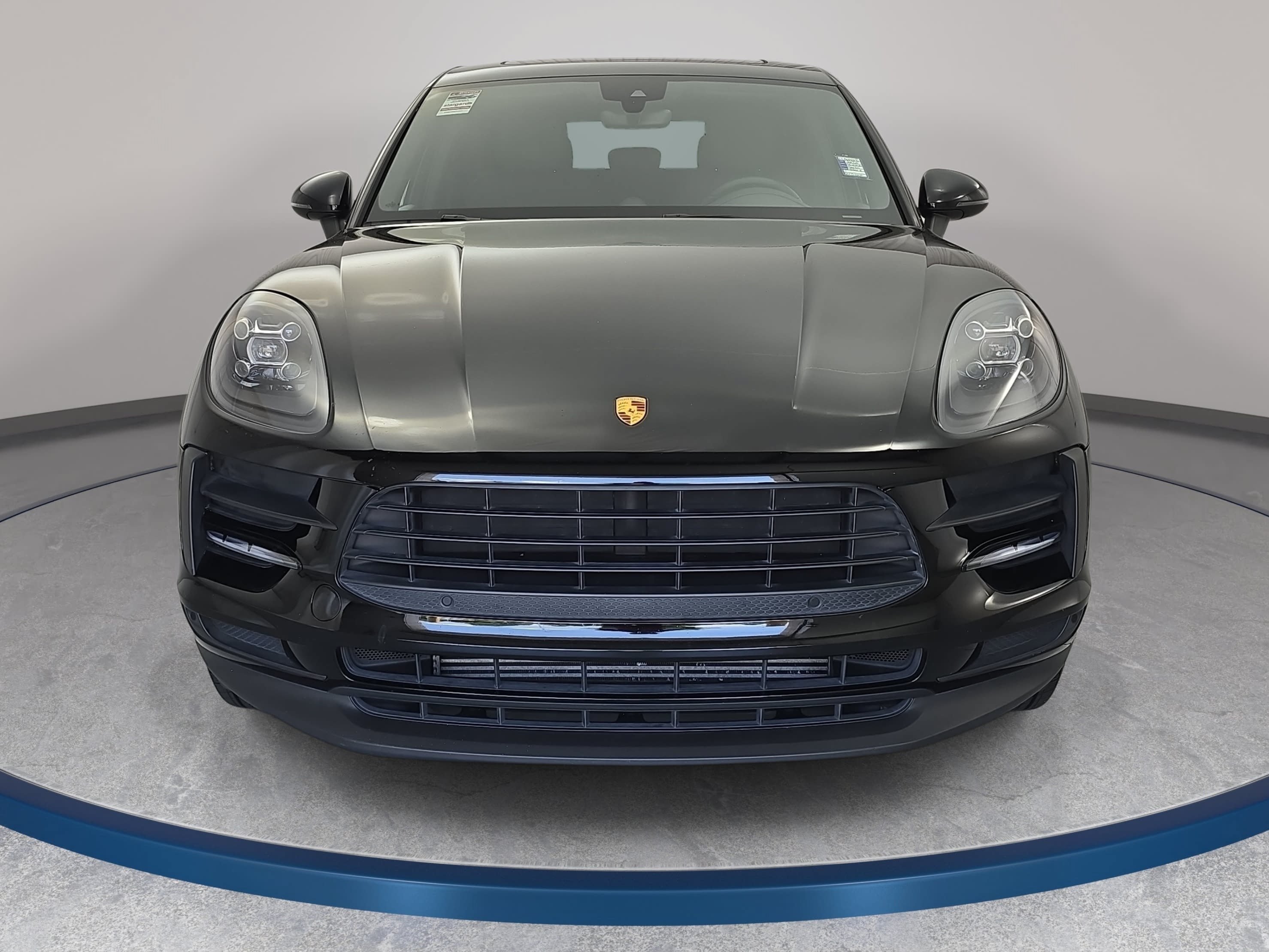 Used 2020 Porsche Macan AWD/4WD image 2