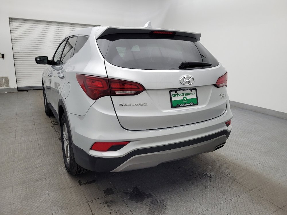 Used 2017 Hyundai Santa Fe Sport image 6