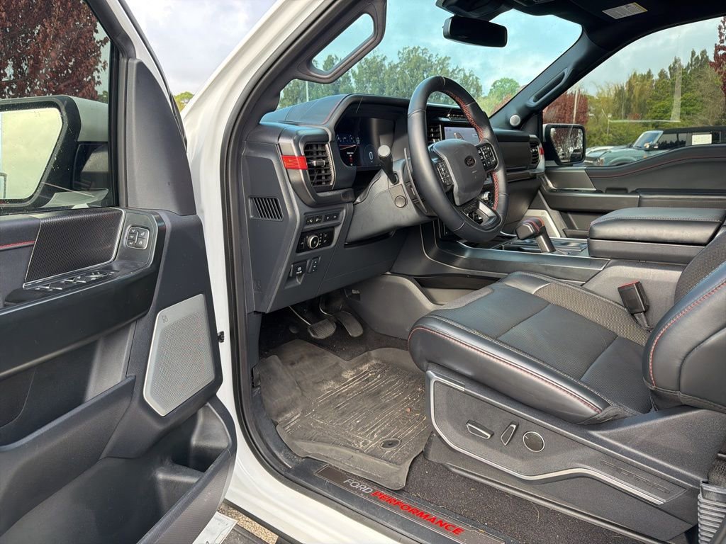 Used 2024 Ford F150 Raptor image 12