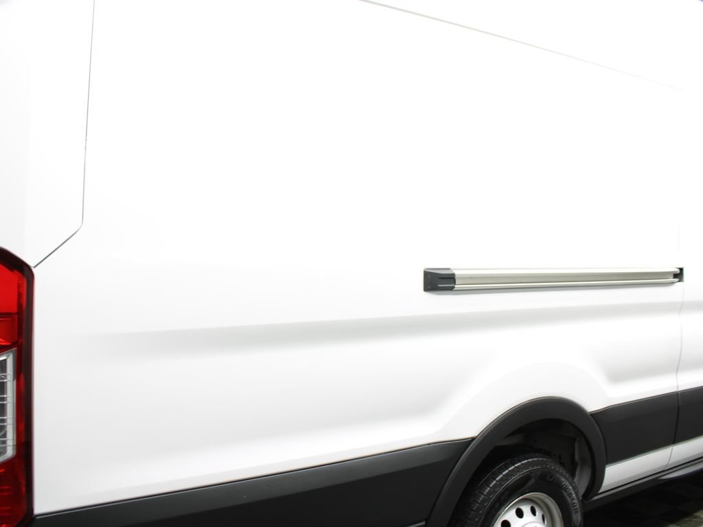 Used 2024 Ford Transit 250 148 High Roof Extended AWD w/ Load Area Protection Package image 29