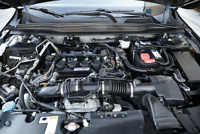 Used 2019 Honda Accord Sport image 29