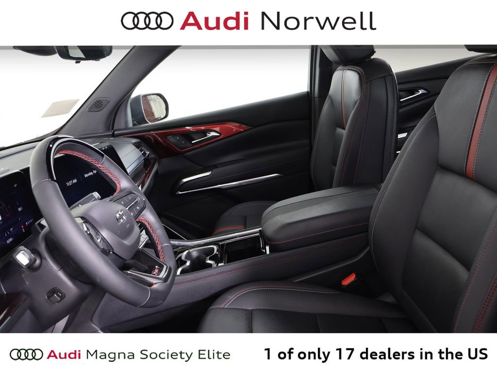 Used 2024 Chevrolet Traverse RS image 20