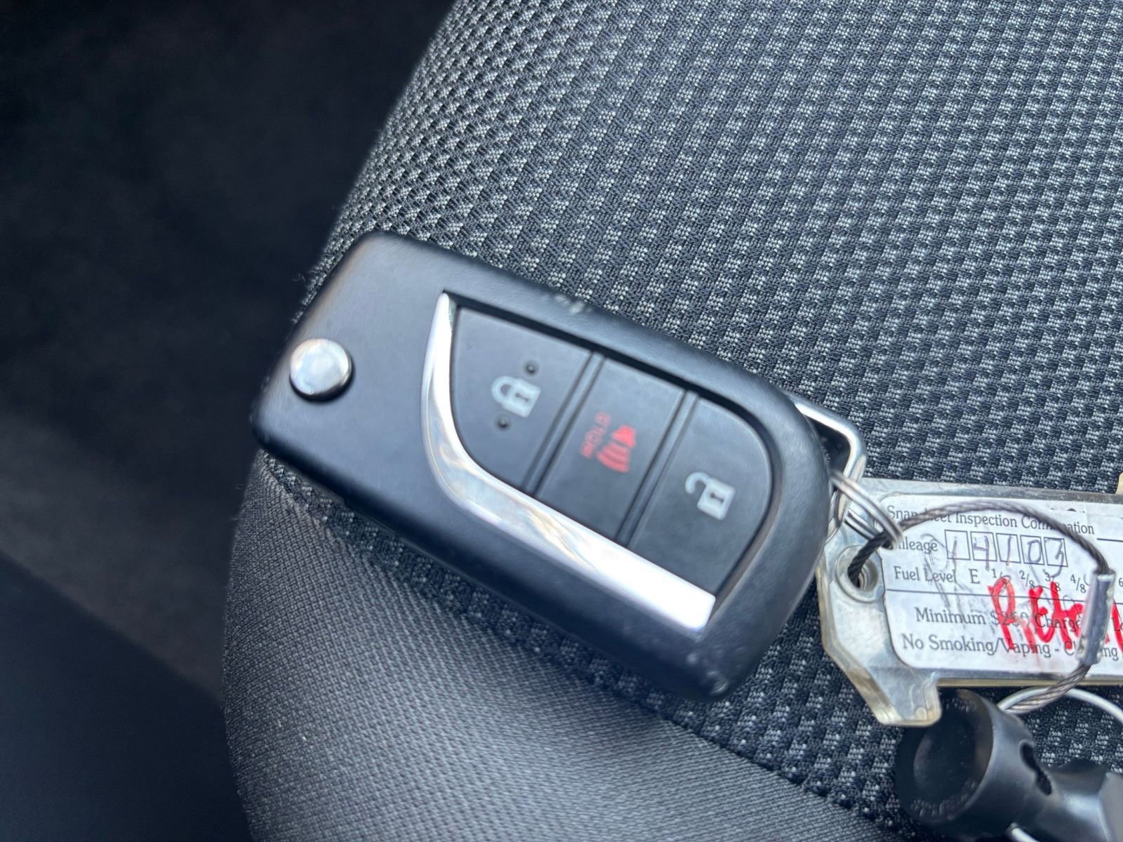 Used 2025 Toyota RAV4 LE image 22