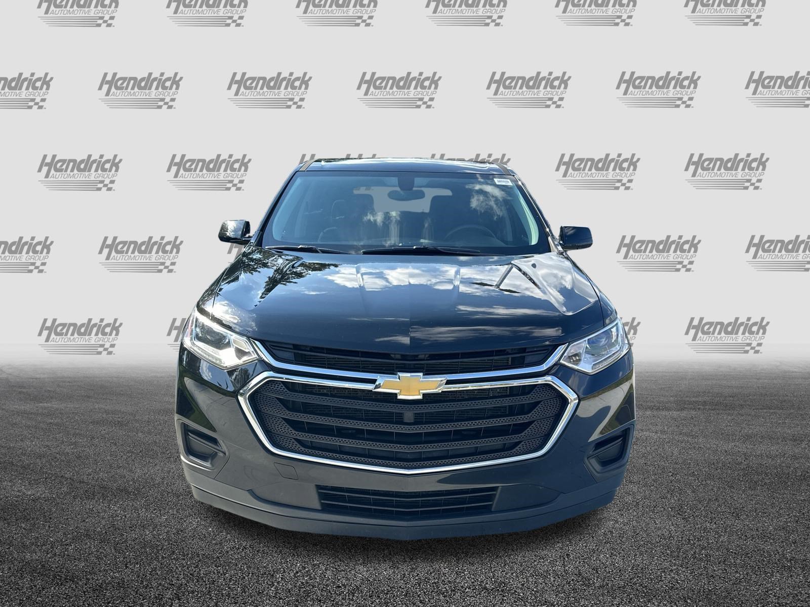 Used 2020 Chevrolet Traverse LS FWD image 3