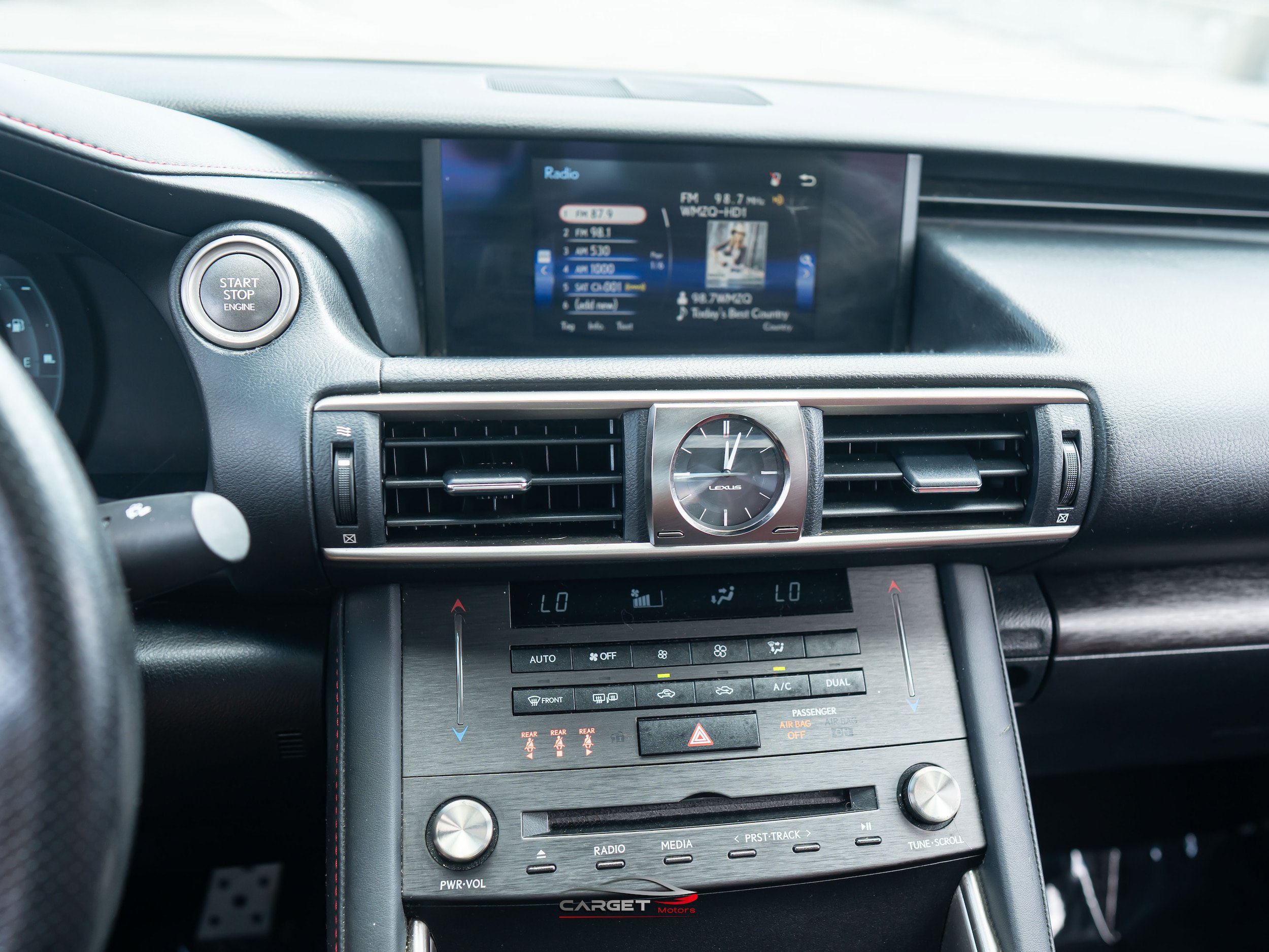 Used 2019 Lexus IS 300 F Sport w/ F Sport Package AWD/4WD image 31