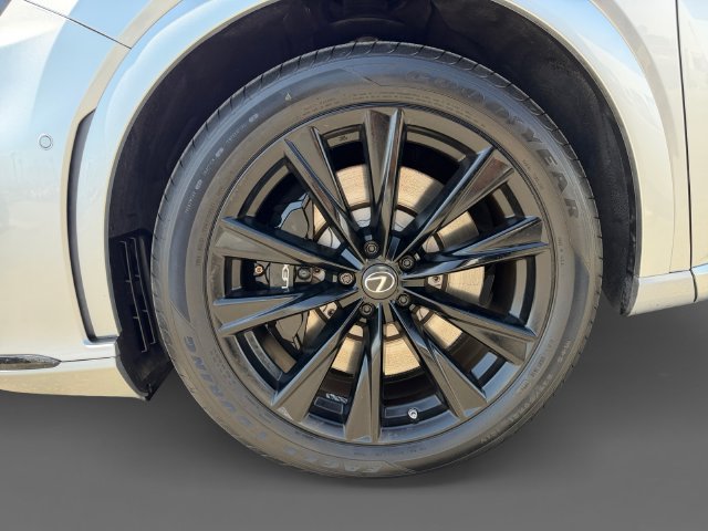 Used 2024 Lexus RX 500h F Sport w/ Convenience Package AWD/4WD image 12