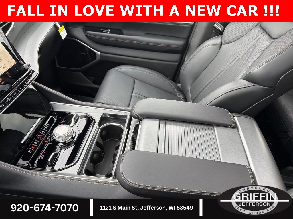 New 2026 Jeep Grand Wagoneer L Limited image 34