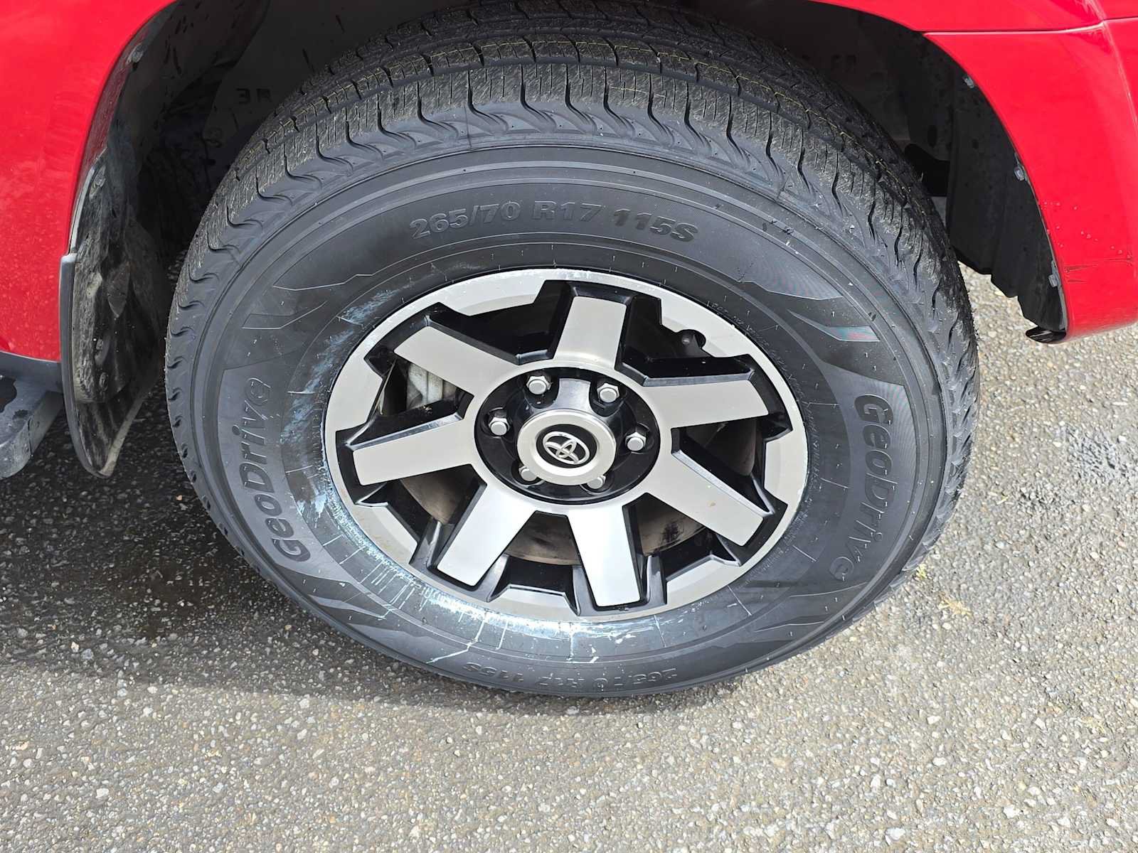 Used 2022 Toyota 4Runner TRD Off-Road Premium AWD/4WD image 11