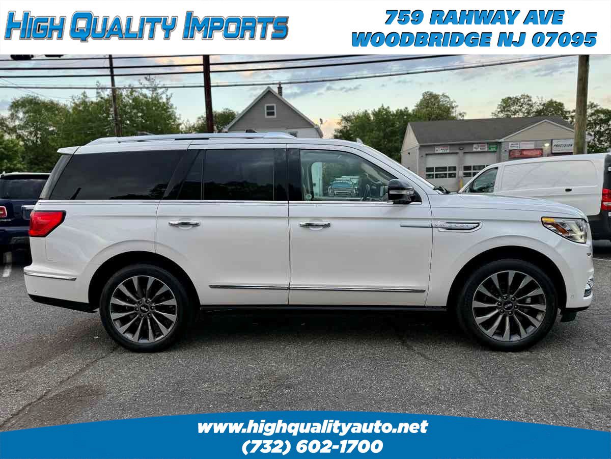 Used 2018 Lincoln Navigator Select w/ Technology Package AWD/4WD image 8