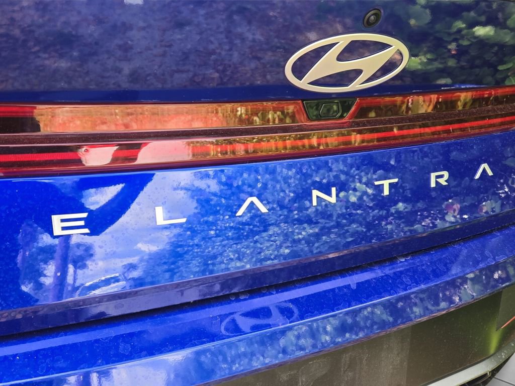 Certified 2026 Hyundai Elantra SEL Sport w/ Cargo Package image 8