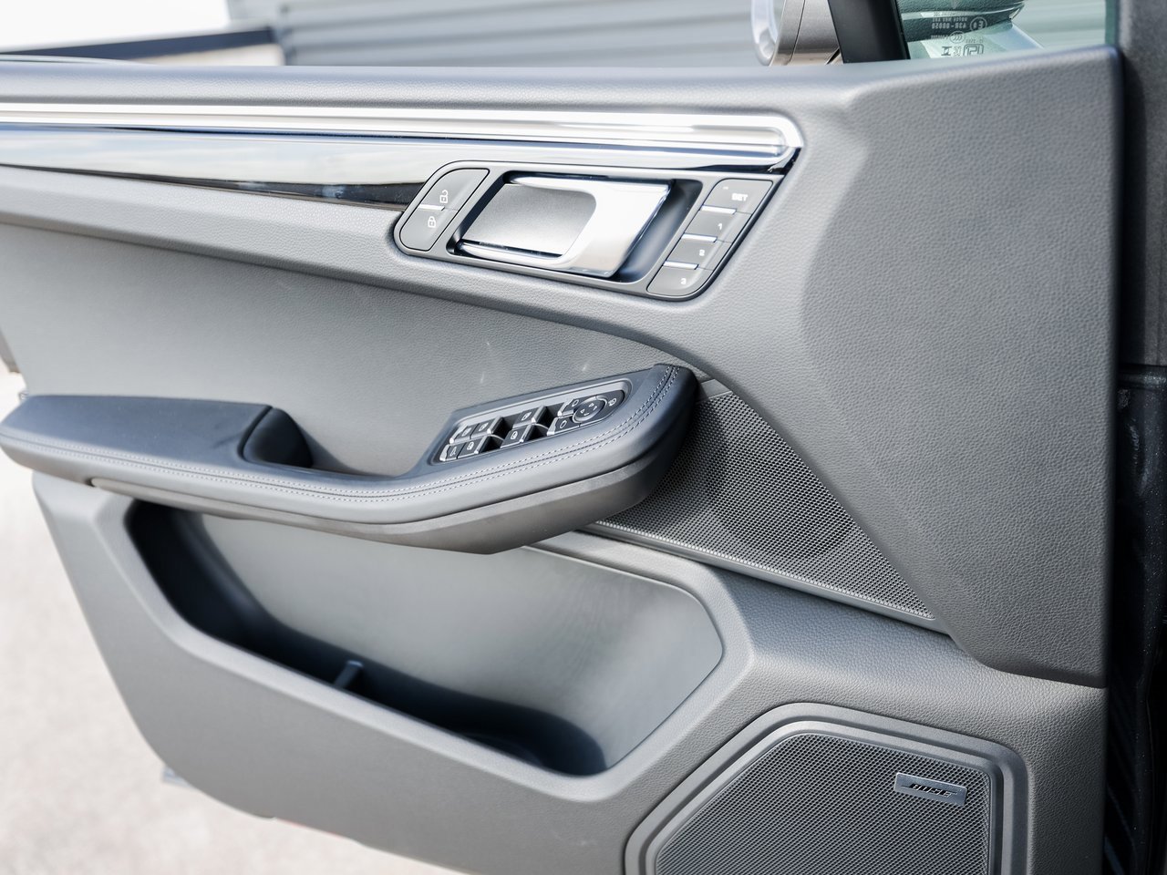 New 2026 Porsche Macan Turbo image 23