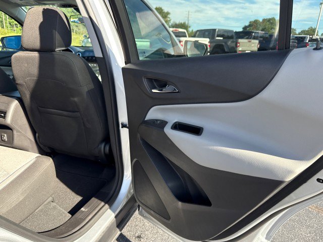 Used 2022 Chevrolet Equinox LT image 16