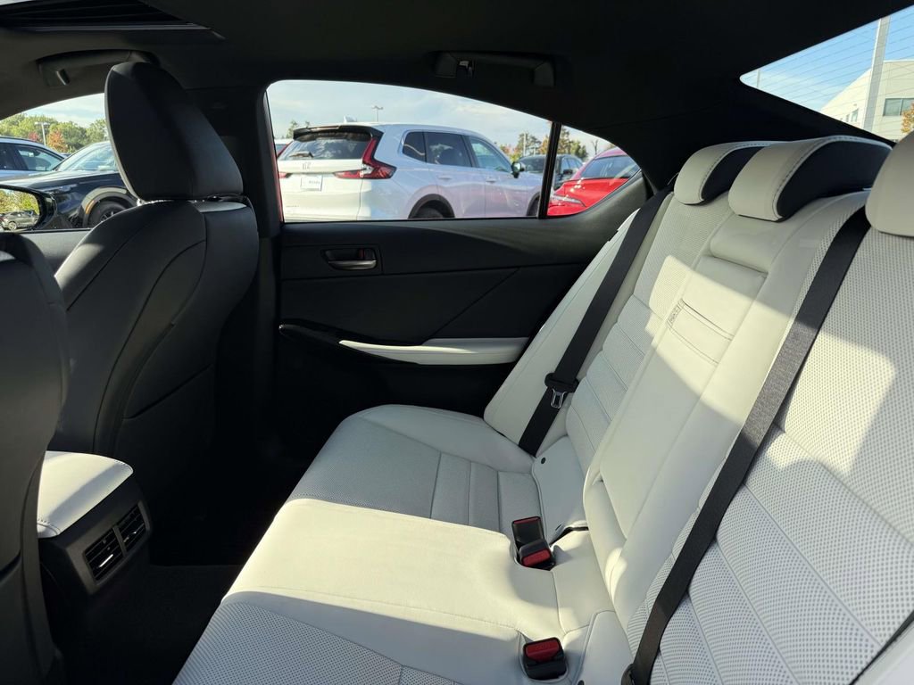 Used 2025 Lexus IS 350 F Sport image 19