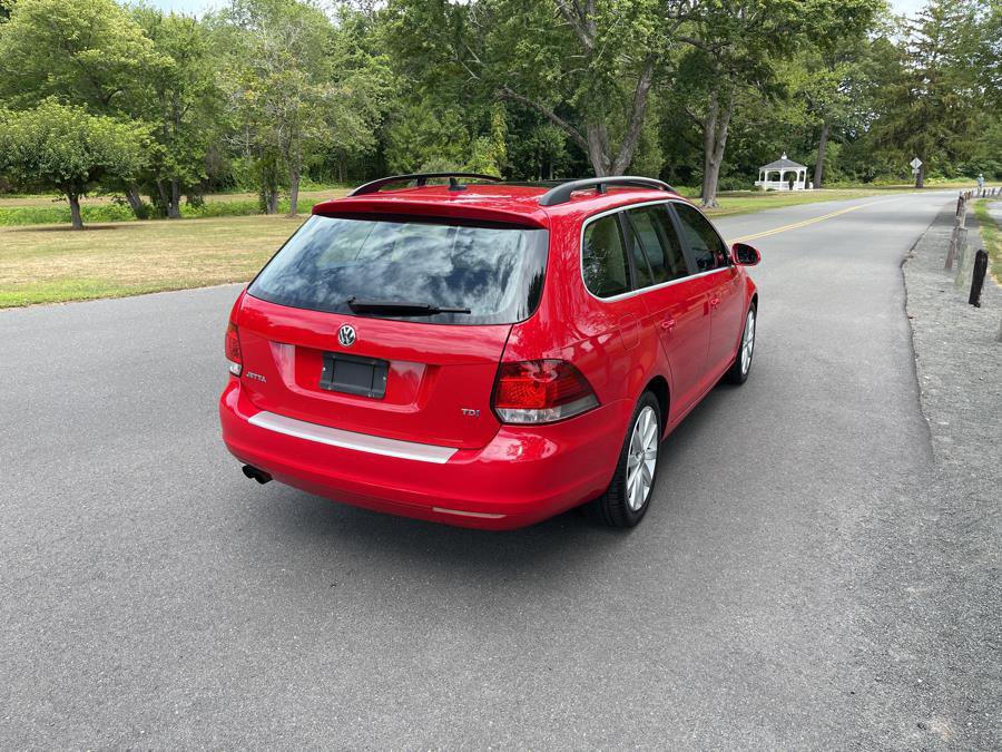 Used 2013 Volkswagen Jetta TDI image 24