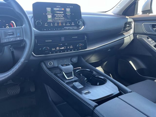 Used 2022 Nissan Rogue Platinum w/ Head-Up Display Package FWD image 15
