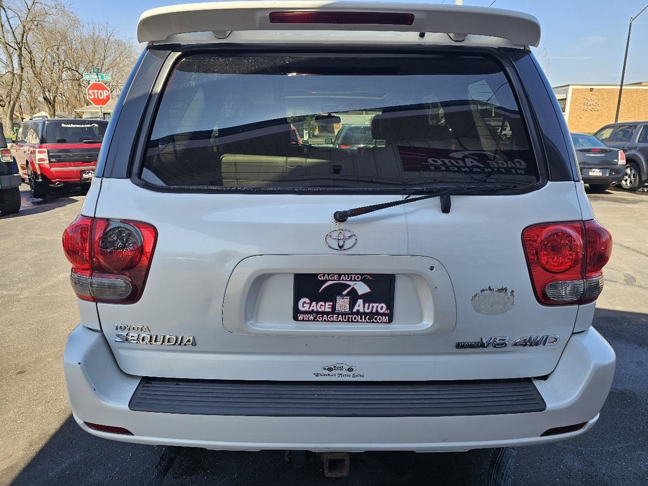 Used 2005 Toyota Sequoia Limited AWD/4WD image 10