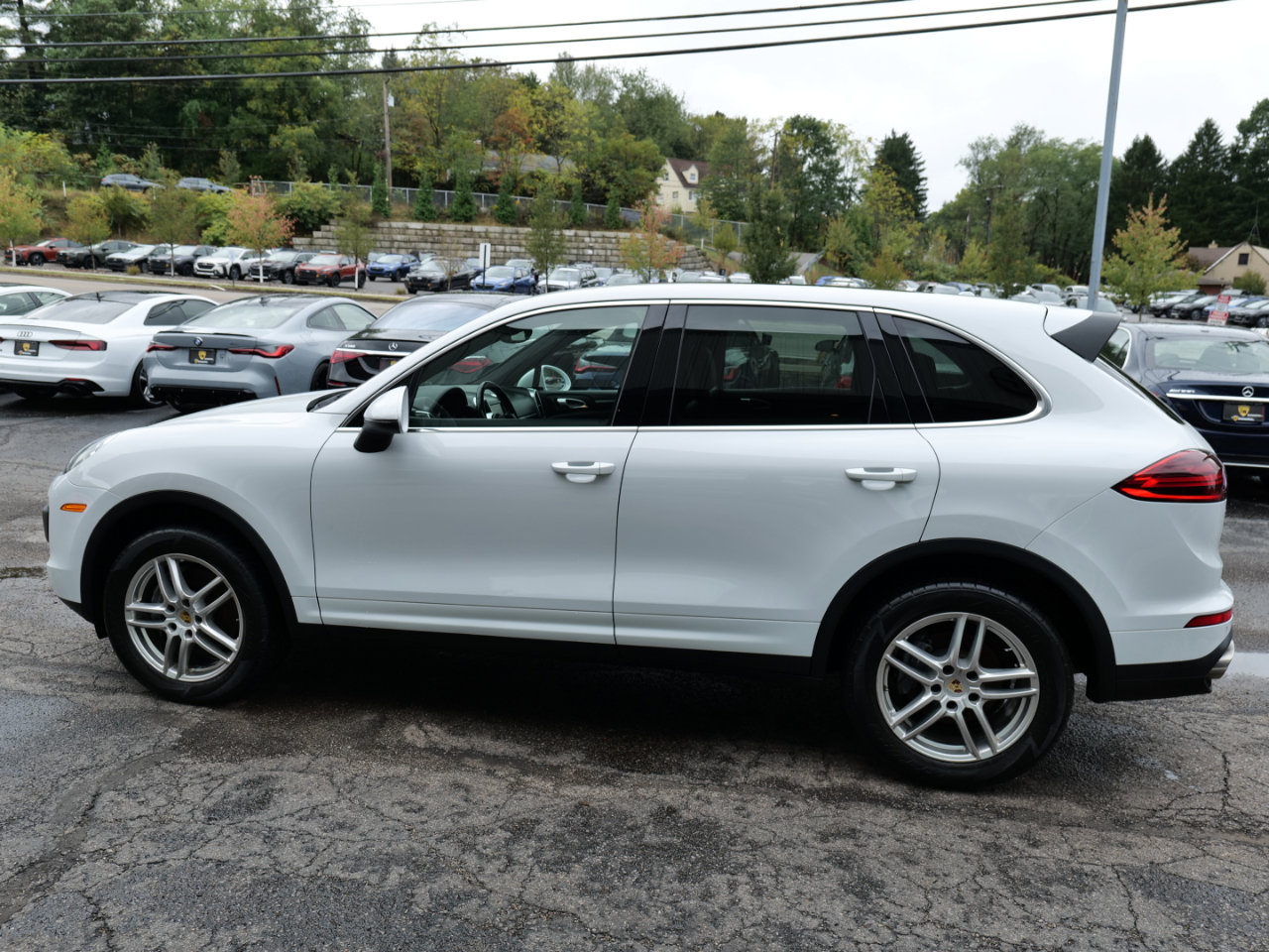 Used 2016 Porsche Cayenne image 74