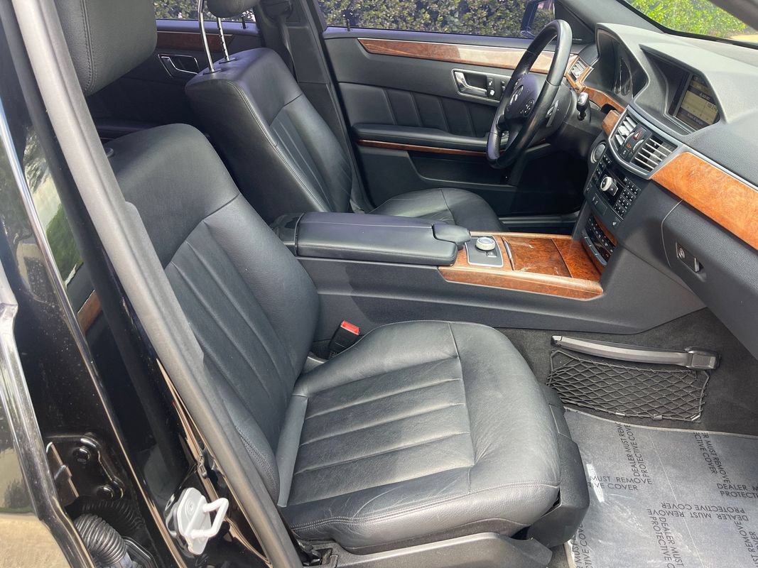Used 2010 Mercedes-Benz E 350 Sedan image 21