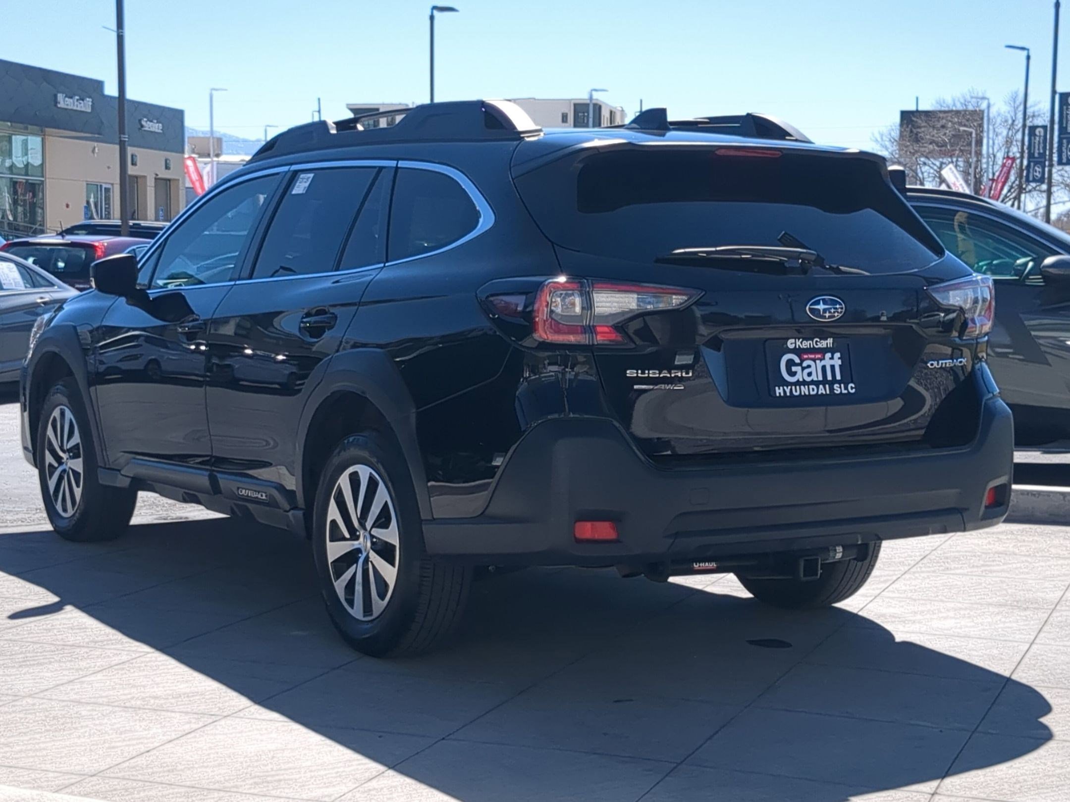 Used 2023 Subaru Outback 2.5i image 7