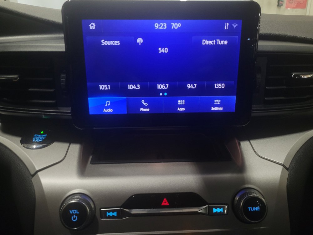 Used 2020 Ford Explorer XLT w/ Comfort Package AWD/4WD image 25
