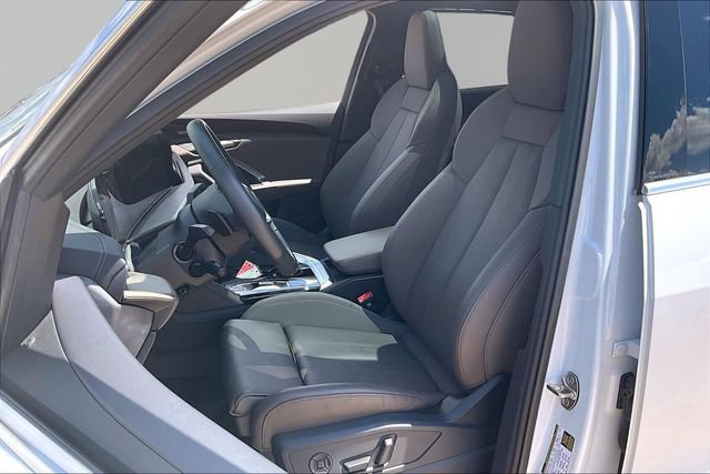 Certified 2025 Audi Q5 Premium w/ Premium Plus AWD/4WD image 27