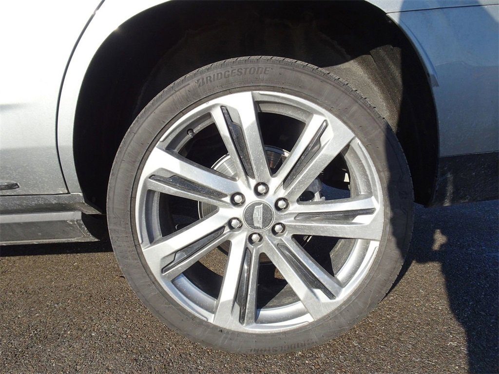 Certified 2025 Cadillac Escalade Sport Platinum w/ LPO, Floor Liner Package image 7