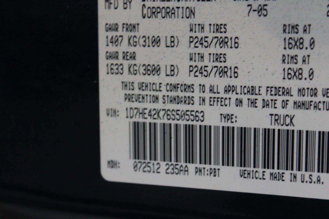 Used 2006 Dodge Dakota SLT w/ Trailer Tow Group RWD image 7