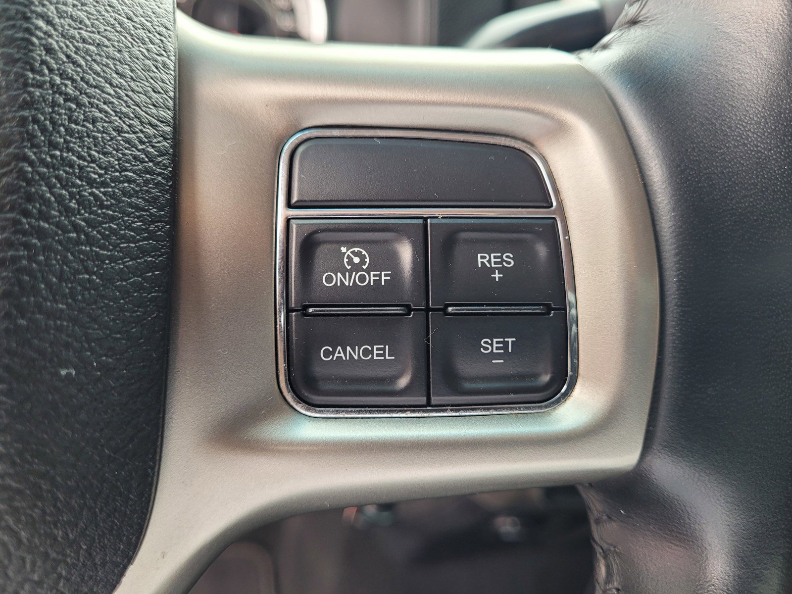 Used 2018 RAM 2500 Laramie image 18