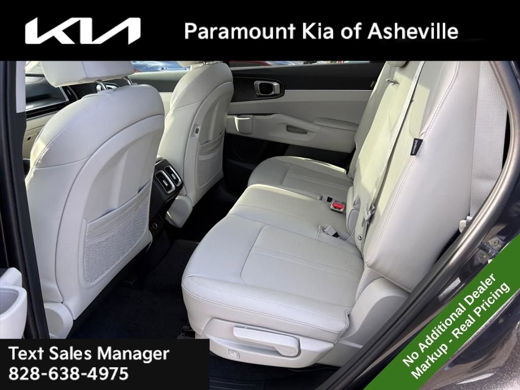 New 2026 Kia Sorento S w/ S Panoramic Sunroof Package image 22