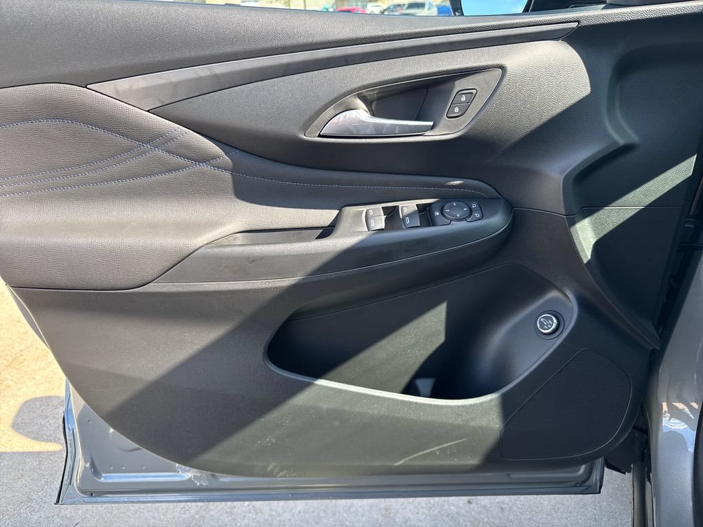 New 2026 Buick Envista Sport Touring w/ Convenience I Package FWD image 16