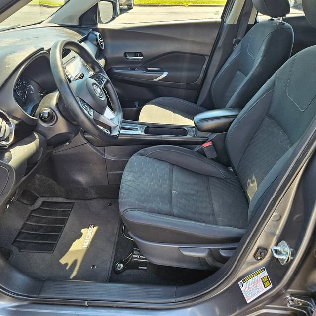 Used 2023 Nissan Kicks SV FWD image 10