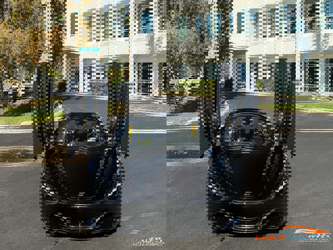 Used 2022 McLaren 720S Performance image 4