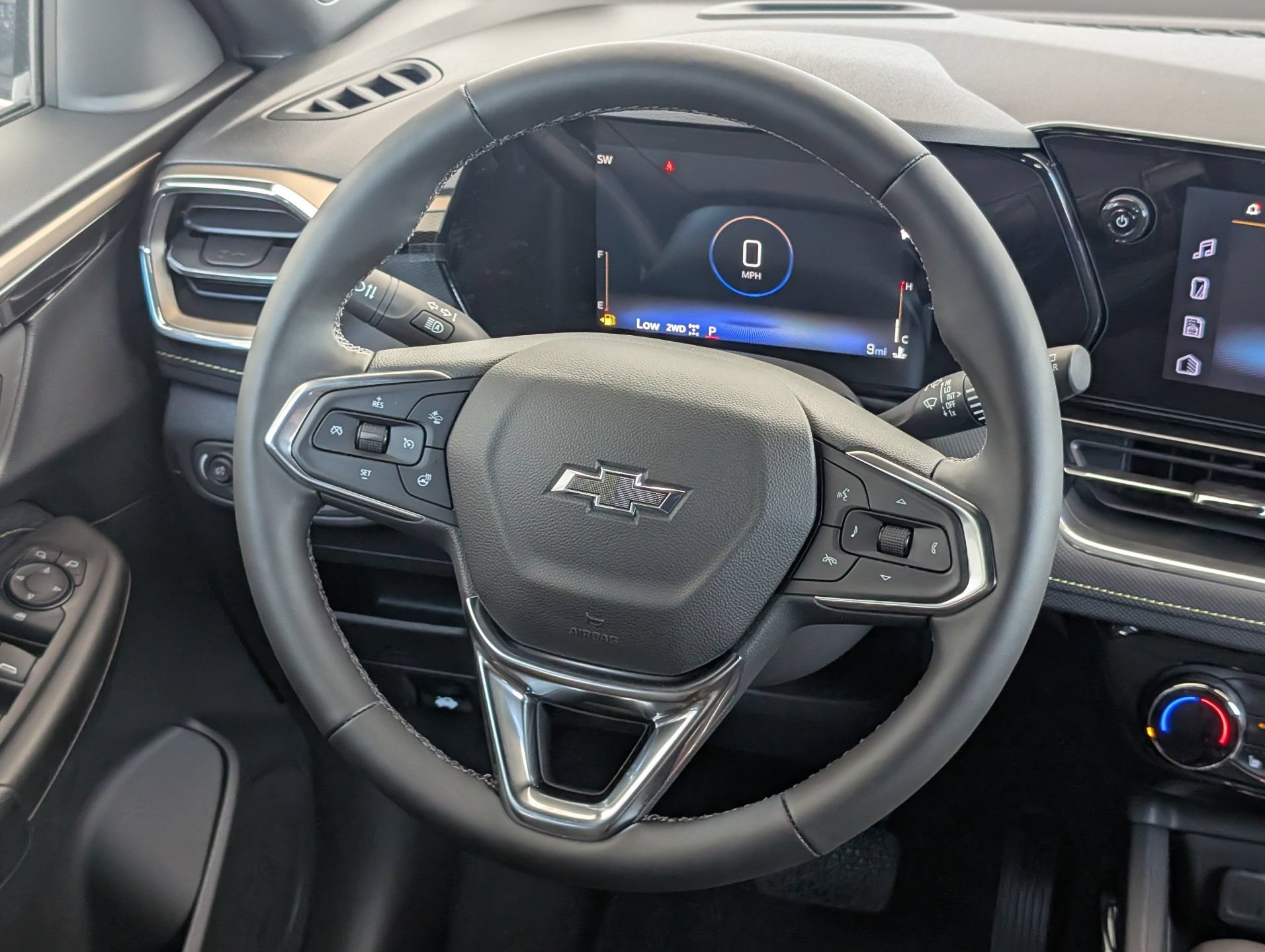 New 2026 Chevrolet TrailBlazer ACTIV AWD/4WD image 15