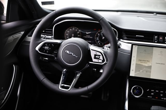 New 2024 Jaguar XF R-Dynamic SE AWD/4WD image 37