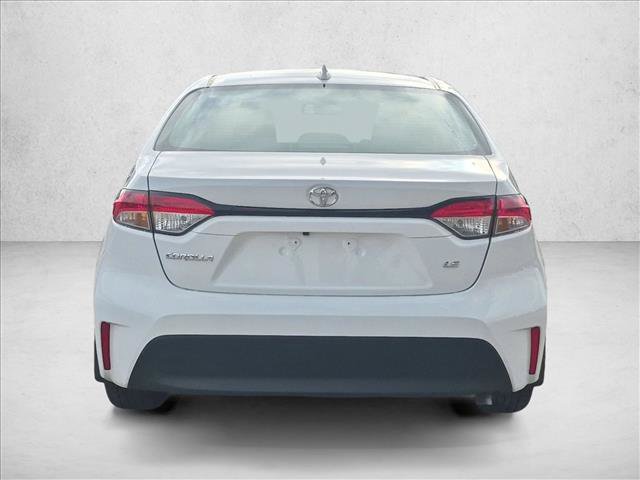 Used 2025 Toyota Corolla LE FWD image 7