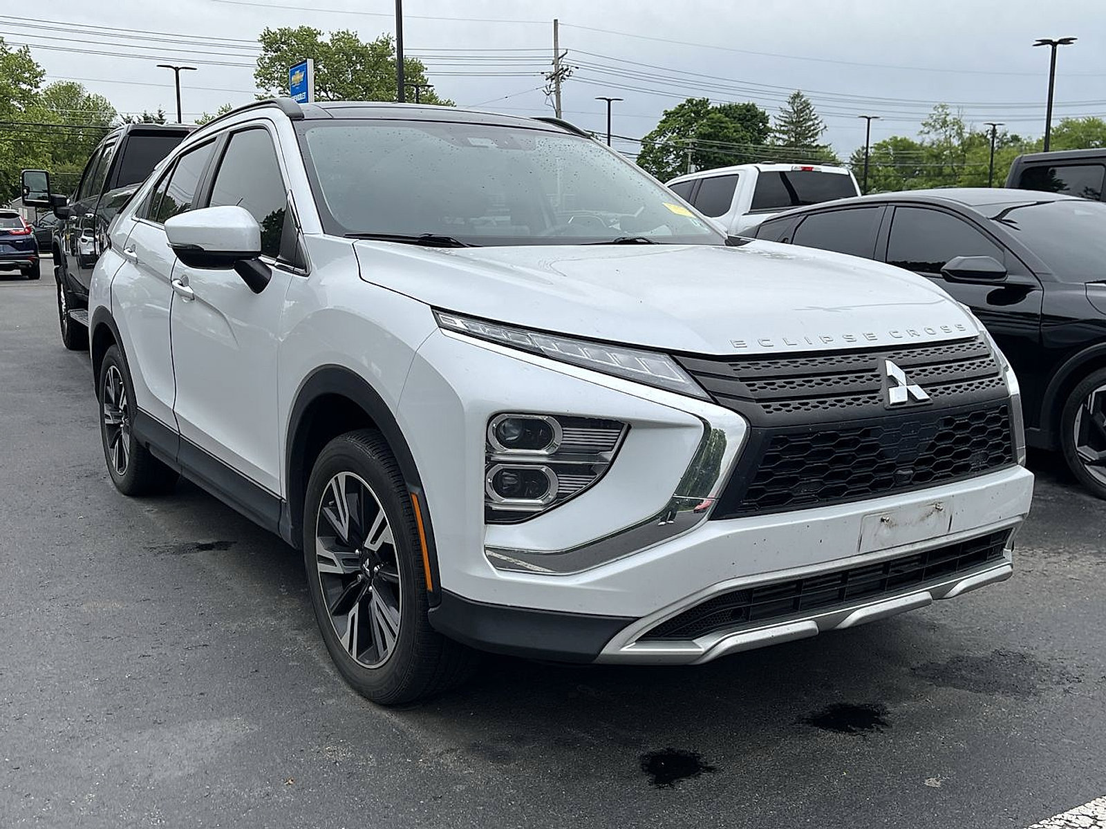 Used 2023 Mitsubishi Eclipse Cross SE AWD/4WD image 2